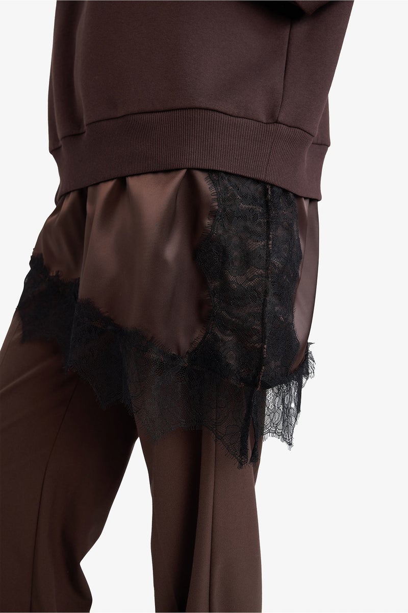 ديفاكتو سويت شيرت قصة مريحة بتفاصيل دانتيل - Image 4